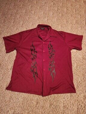 Roar Men's Short-Sleeve Button-Down Shirt in Burgundy with Black Tribal Print